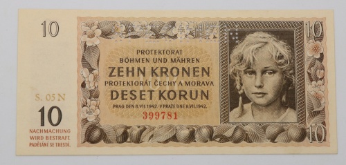 10 K protektorát 1942 - 05N  perforovaná