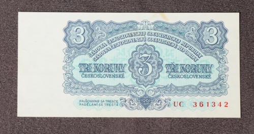 3 kčs 1961 - UC neperforovaná